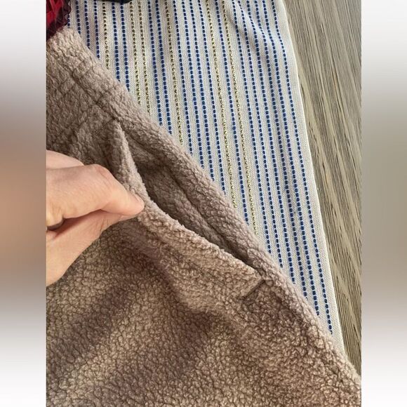 PATAGONIA Pans Womens Size Medium SHEARLING FLEECE CROPPED  Pampas Tan NWT - Picture 8 of 16